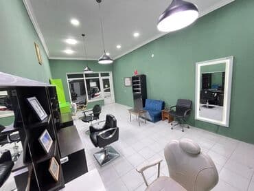 saç ustası: Qadın saç ustası tələb olunur, Faiz, 1-2 illik təcrübə — 3