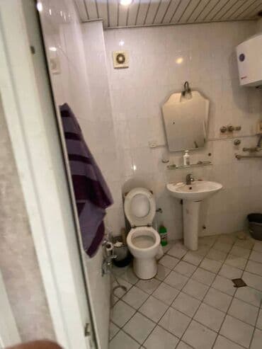 киоск в аренду: Obyekt İcarəyə verilir. Ofis, diş klinikası, gözəllik salonu ucun — 6