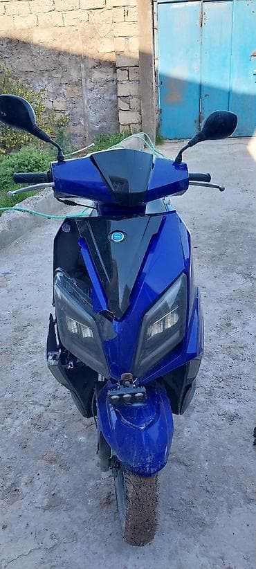 moped aksesuarlar: Qiymeti nezere alnib qoylub her sehi islek vezyetde senedler — 4