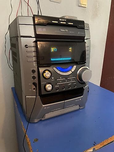kasa aparati: Sony MHC-VX77 mini hi-fi musiqi sistemi - Komplekt: əsas blok, 2 iri — 2