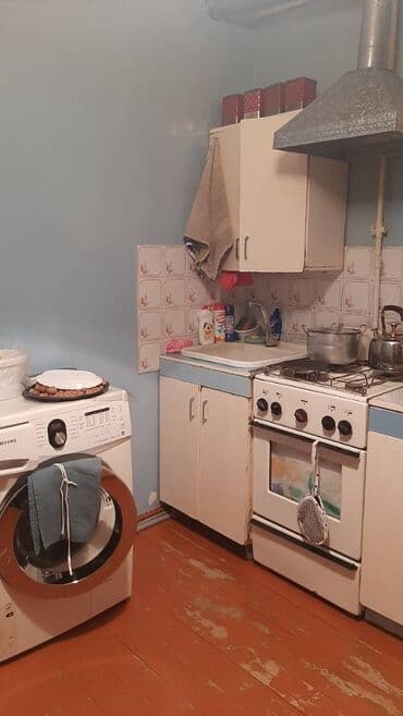 lənd kuruzer ucun led işıq lupası hardan tapmaq olar: Bakı, 3 otaqlı, Köhnə tikili, m. Xalqlar Dostluğu, 70 kv. m — 10