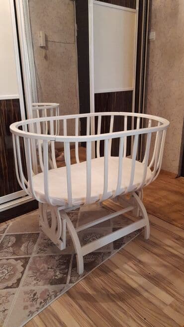 Oğlan və qız üçün, Yumru, Beşik, Dəstsiz, Matras ilə, Yellənmə mexanizm ilə