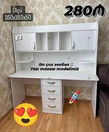 Sifarişlə ev mebeli: Yazı masası – ən çox sevilən model Ölçü: 160 × 160 × 50 sm Qiymət — 1
