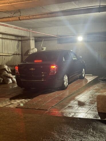 chevrolet azerbaijan satis merkezi: Chevrolet Cobalt: 1.5 l | 2024 il 17000 km Sedan — 1