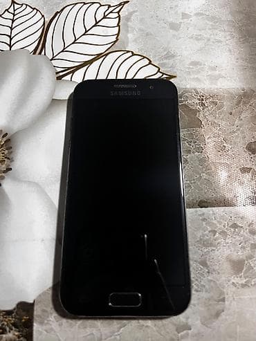 Samsung Galaxy A3 2017, 16 GB, rəng - Qara, Barmaq izi, İki sim kartlı — 2
