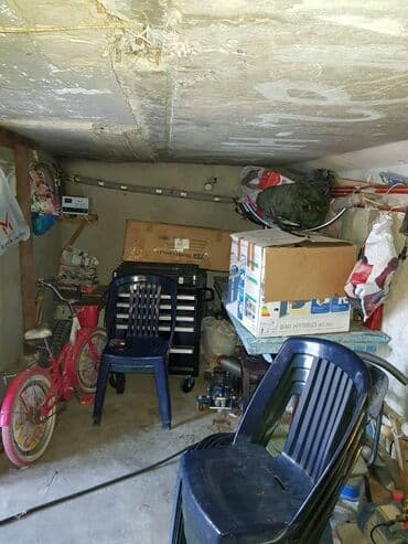 məhlə evi: Bakı, 3 otaqlı, Köhnə tikili, m. Neftçilər, 72 kv. m — 9