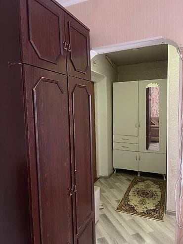 sarayda satilan evler: Yasamal rayonu, Elmlər metrosu yaxınlığı, BDU-nun yanında, köhnə — 7