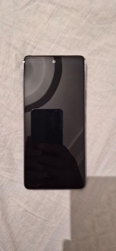 Samsung Galaxy A53, 128 GB, rəng - Qara, İki sim kartlı lalafo.az -da Samsung Galaxy A53, 128 GB, rəng - Qara, İki sim kartlı