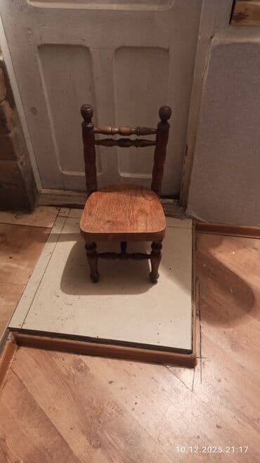 tek oturacaq: Taxta miniatür stul - Material: tam ağac (ləpəli, torna işləməli — 5