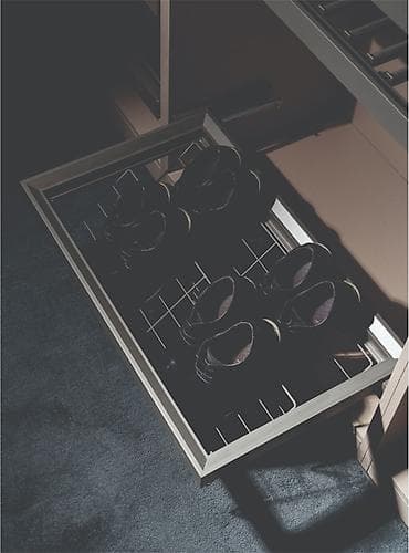 CORA AYAQQABI RƏFİ Texniki göstəricilər: 564*440*177 (Ölçü: 600 mm) - — 1