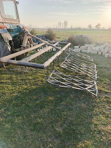 traktor matorları: Kənd təsərrüfatı texnikası – taxıl səpən (səpin aqreqatı) və torpaq — 8