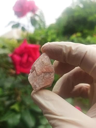 nerd zeri: Sevgi Enerjisini özündə daşıyan Gül Kvars 💎 Təbii Daş Satılır | — 9