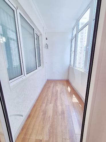otelde: 2 otaqlı, Yeni tikili, 81 kv. m — 10