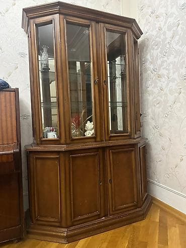 vitrin dolab: - ENDİRİM OLACAQ- Künc vitrin şkafı - — 1