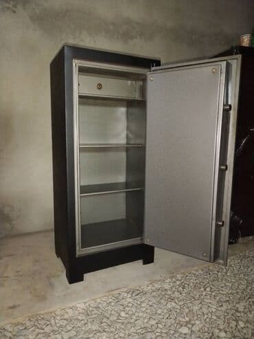 копилка на 100 тысяч сом таблица: Seyf Türk zavod malı. Seyf İçi qumlu. !!! Yanğına qarşı zəmanətli — 6