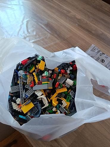 lego china konstruktorları: 3,7 kq çəkidə böyük konstruktor detalları qutusu satılır. • Ümumi — 4
