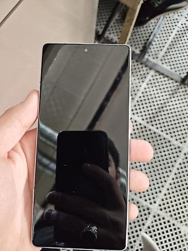 ön kamera: Infinix Note 30 VIP, 256 GB, rəng - Boz — 1