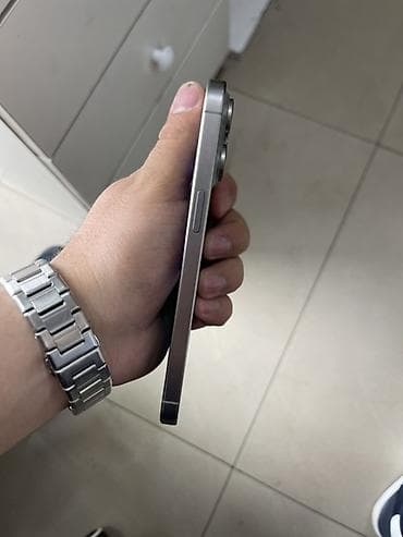 iphone xs pro max: IPhone 15 Pro Max, 256 GB, Gümüşü, Face ID — 2