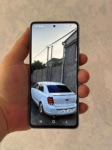 чехол samsung s: Samsung Galaxy A52s, цвет - Серебристый, Отпечаток пальца — 1