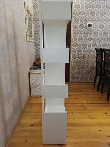 tibbi rəf: Yeni, Kitab rəfi — 3