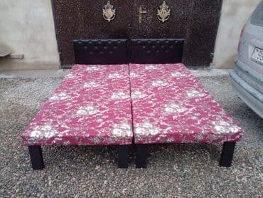 Kravat Təzə hazırları var Çatdırılma münasib qiymətə Bir nəfərlik