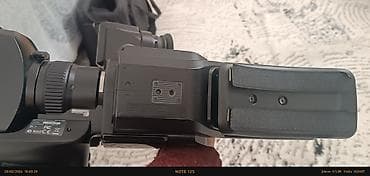 sentir: Məhsul: Sony HD professional video kamera Xüsusiyyətlər: - HD video — 4