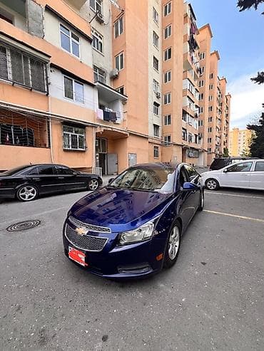tesla model 3: Mühərrik : 1364 Buraxılış ili : 2011 Yürüş : 220000 km Sənədlər tam — 1