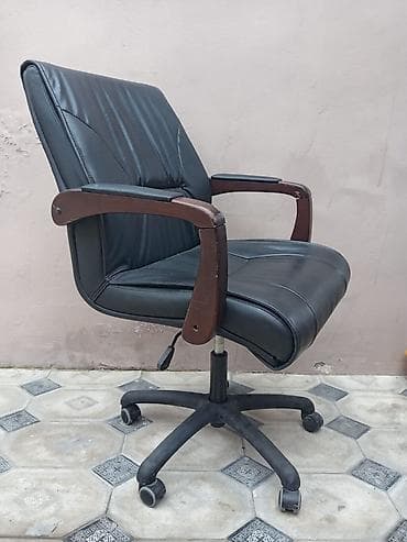 Ofis oturacaqları: Təkərli, Qolları tənzimlənmir, Süni dəri — 2