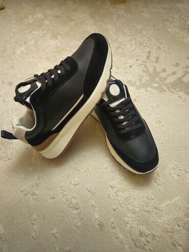 Кроссовки и спортивная обувь: Satılır — kişi/idman ayaqqabısı (41 ölçü) İtaliyadan baha qiymətə — 5