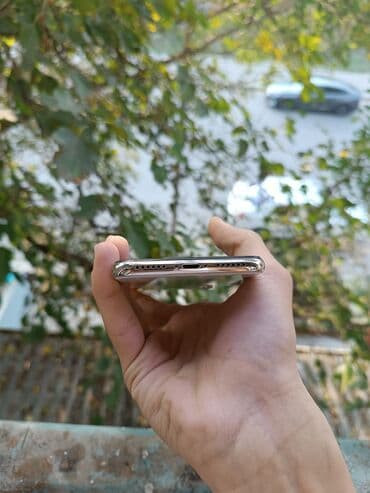 iphone 9s: IPhone X, 64 GB, Gümüşü, Face ID — 4