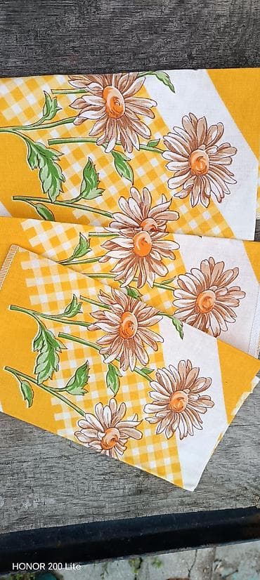 Tibbi məhsullar: Qədimi salfetka lar 3 ədəd
Cay dəsmalı — 1