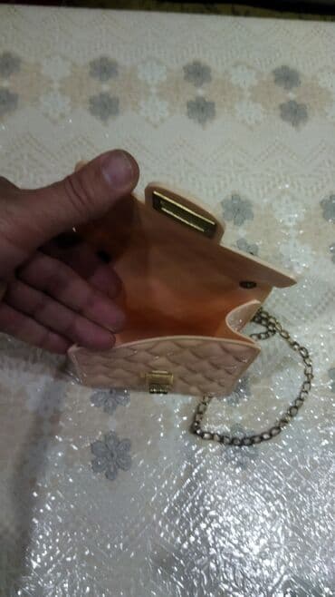 Qapıların quraşdırılması, montajı: Təptəzədir.İstifadə olunmayîb.Hediyyə gəlib — 2