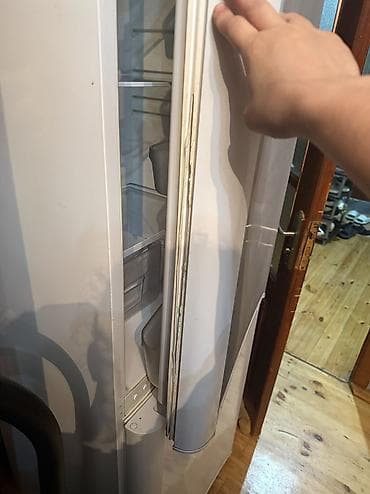mətbəx peci: Xarab 1 qapılı Indesit Soyuducu Satılır, rəng - Ağ, Dolab içi — 3