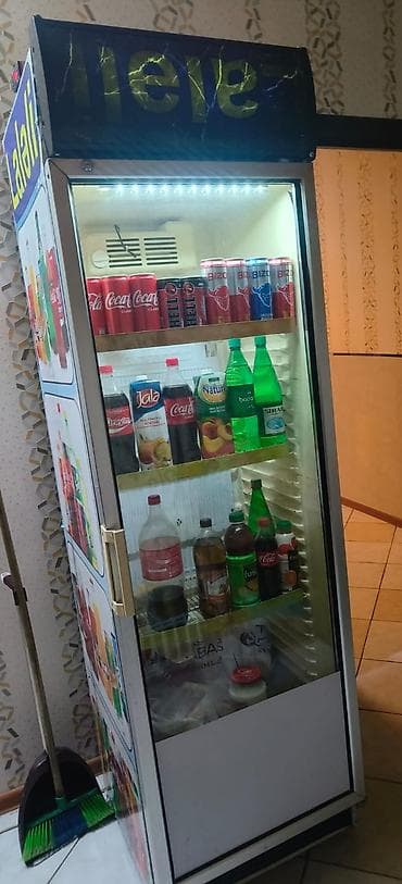 Reklam lövhələri: Vitrin soyuducu 320azn ölçü 2.16*60 elektron termostatlıdı Ünvan köhnə — 1