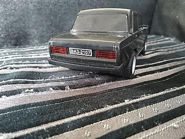 cd disk: VAZ, 2107 il, 1:18, Ünvandan götürmə — 4