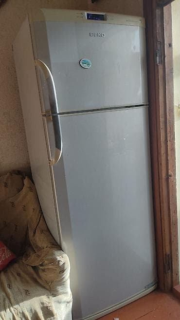 İşlənmiş 2 qapılı Beko Soyuducu Satılır, rəng - Ağ