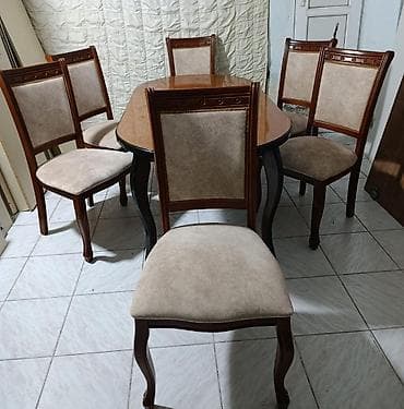 Masa desti yaxşı vəziyyətdə oturacaqlar temiz taxdandi qiymət 230