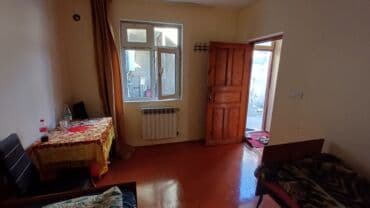 sumqayit 8 ci mikrorayon: Kirayə verilir: sadə, mebellə təmin olunmuş 1 otaqlı yaşayış sahəsi - — 1