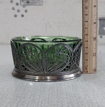 bi led lupa: Qənd qabı sovet istehsalı, yaxşı vəziyyətdədir. Materialı melxior — 2