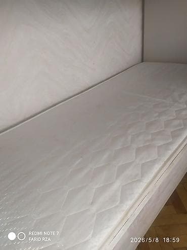 pencere islenmis: Oğlan və qız üçün, İşlənmiş, Çarpayı, Matras ilə, Siyirməsiz, DSP — 3