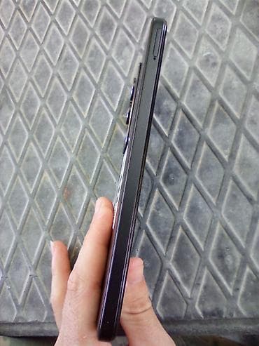 samsung 12 s: Xiaomi 256 GB, rəng - Qara, 
 Barmaq izi, İki sim kartlı, Face ID — 3