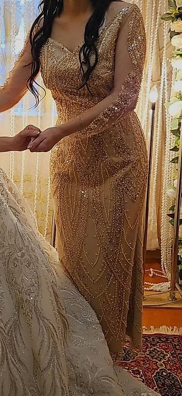 Şəxsi əşyalar: Ziyafət donları – 2 model 1) Qara uzun ziyafət donu - Model — 2