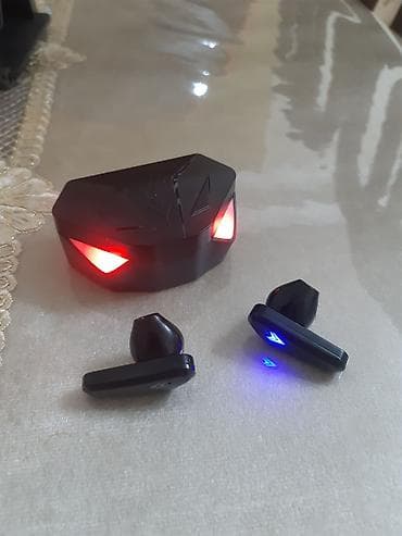 masaustu komputerlər: Gaming tərzli simsiz qulaqlıq dəsti - Dizayn: Kəskin xətli, robot — 4