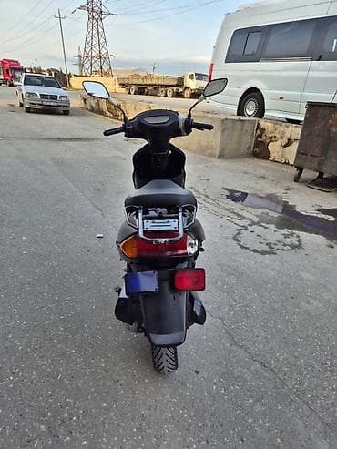 Skuter – şəhər içi rahat və qənaətcil nəqliyyat Texniki və vizual