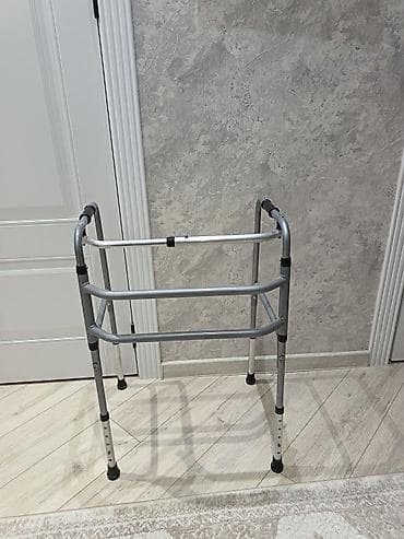 Təkərsiz, yüngül, boya görə yuxarı qaldırıb salmağ olur uşağ işlədib