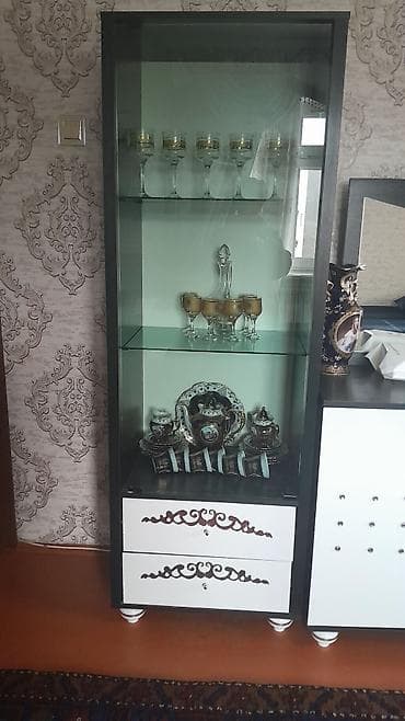 qapi bezekleri: TV stend — 3