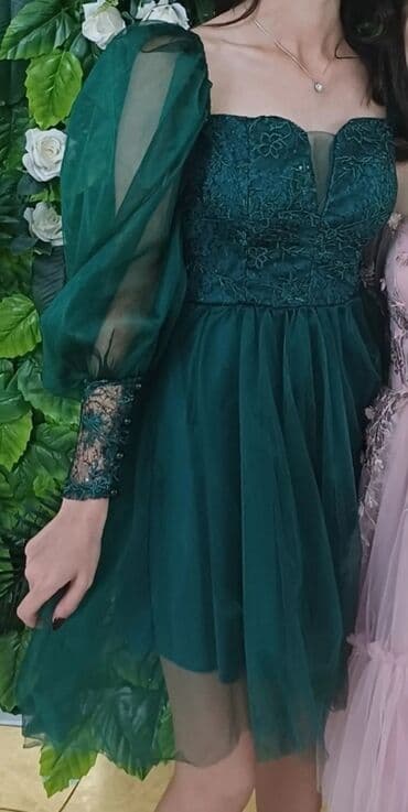 toy donlari: Ziyafət geyimi cəmi 1 dəfə geyinilib. M razmer. S razmer də geyinə — 1