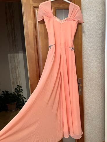 hind paltari: 34-36 bedene uygundur.Bacimin nisaninda geyinmisdim,cemi 1 defe — 3