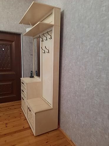 balaca skaflar: Dəhliz üçün funksional asılqan-dolab dəsti - Rəng: krem/bej, klassik — 2