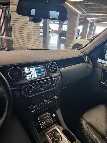 radiator işlənmiş: Land Rover Discovery: 3 l | 2015 il 140000 km Ofrouder/SUV — 8
